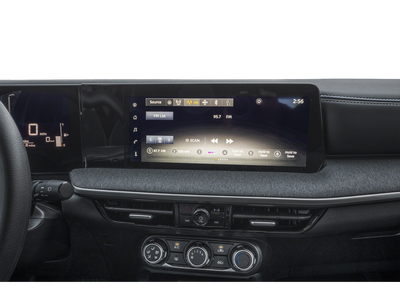 2025 Nissan Kicks SV FWD