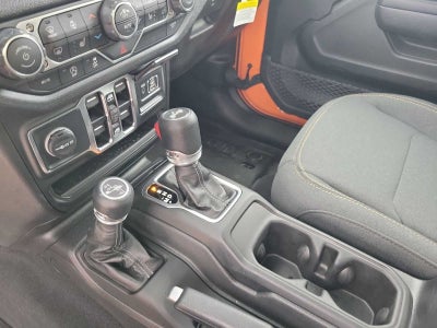 2025 Jeep Wrangler 4-Door Summit 4x4