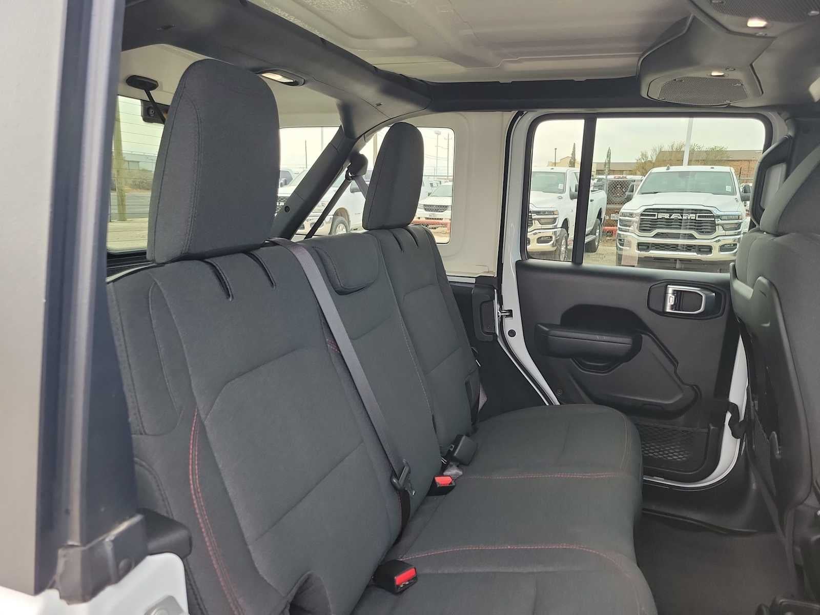 2024 Jeep Wrangler 4-Door Rubicon 4x4