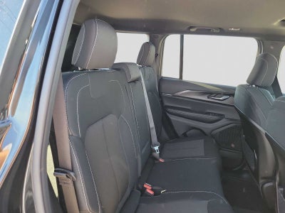 2025 Jeep Grand Cherokee GRAND CHEROKEE LAREDO X 4X2