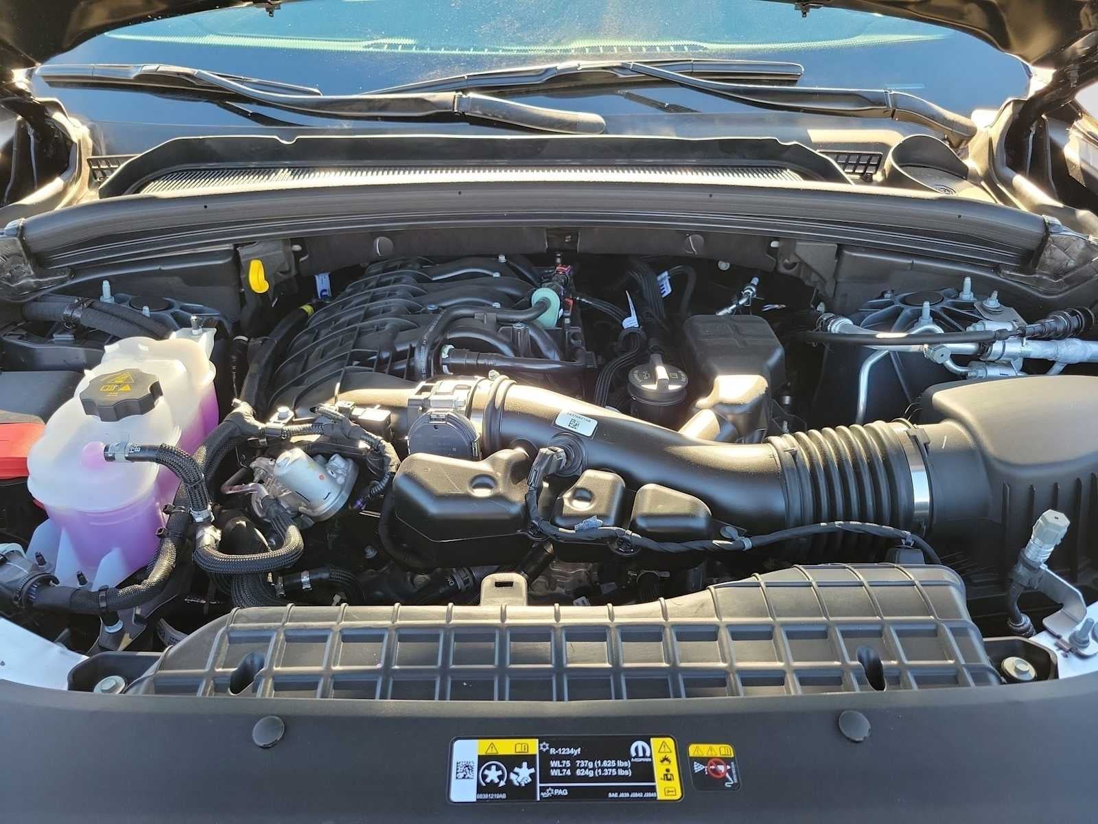 2025 Jeep Grand Cherokee GRAND CHEROKEE LAREDO X 4X2