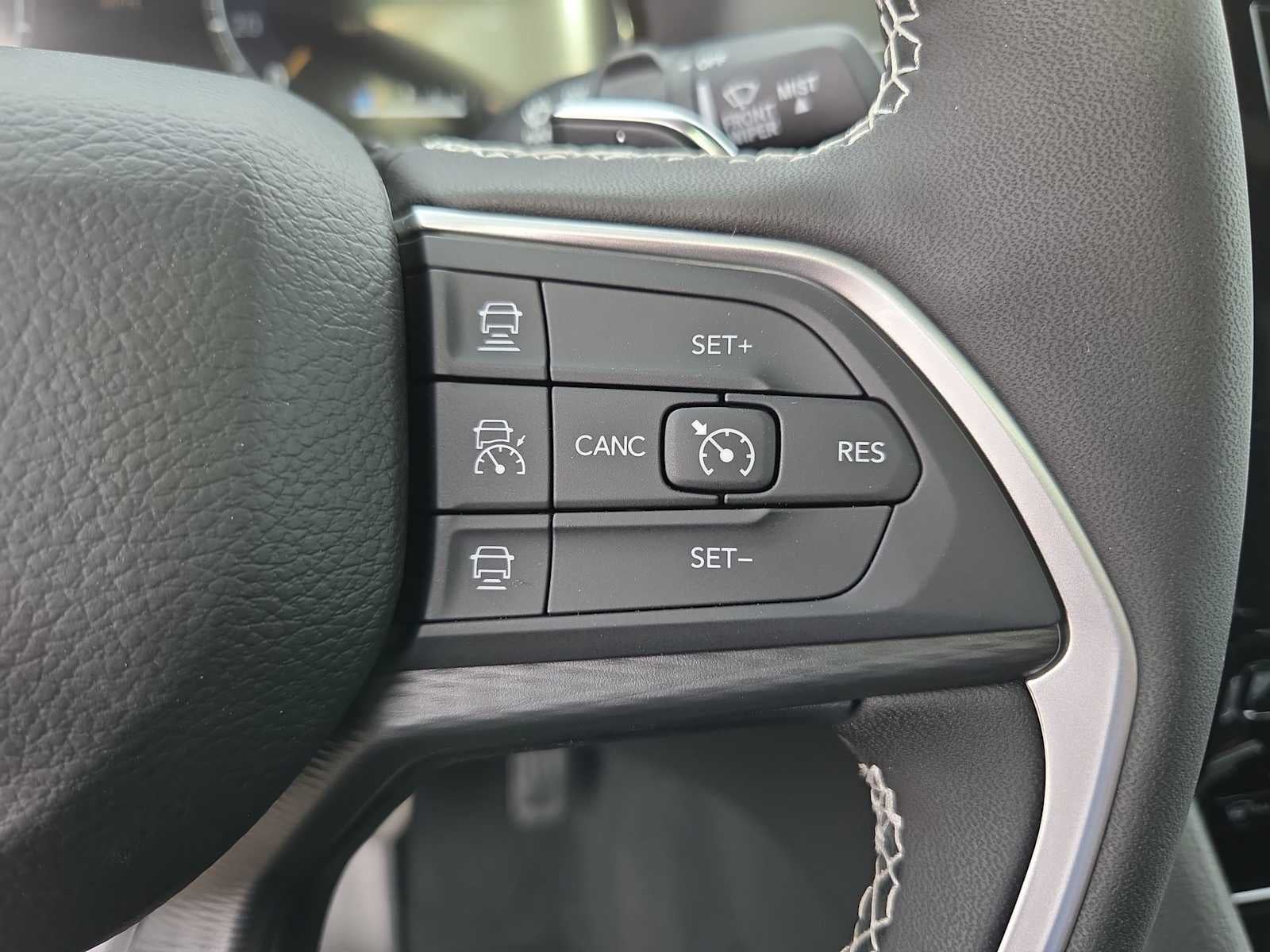 2025 Jeep Grand Cherokee GRAND CHEROKEE ALTITUDE X 4X2