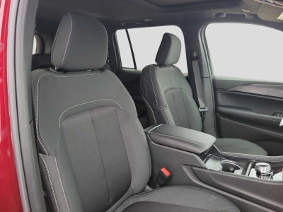 2025 Jeep Grand Cherokee GRAND CHEROKEE LAREDO X 4X2