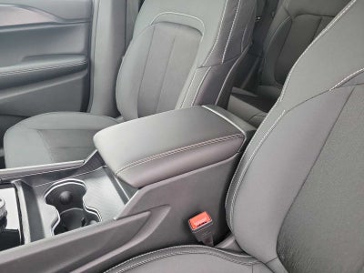 2025 Jeep Grand Cherokee GRAND CHEROKEE LAREDO X 4X2