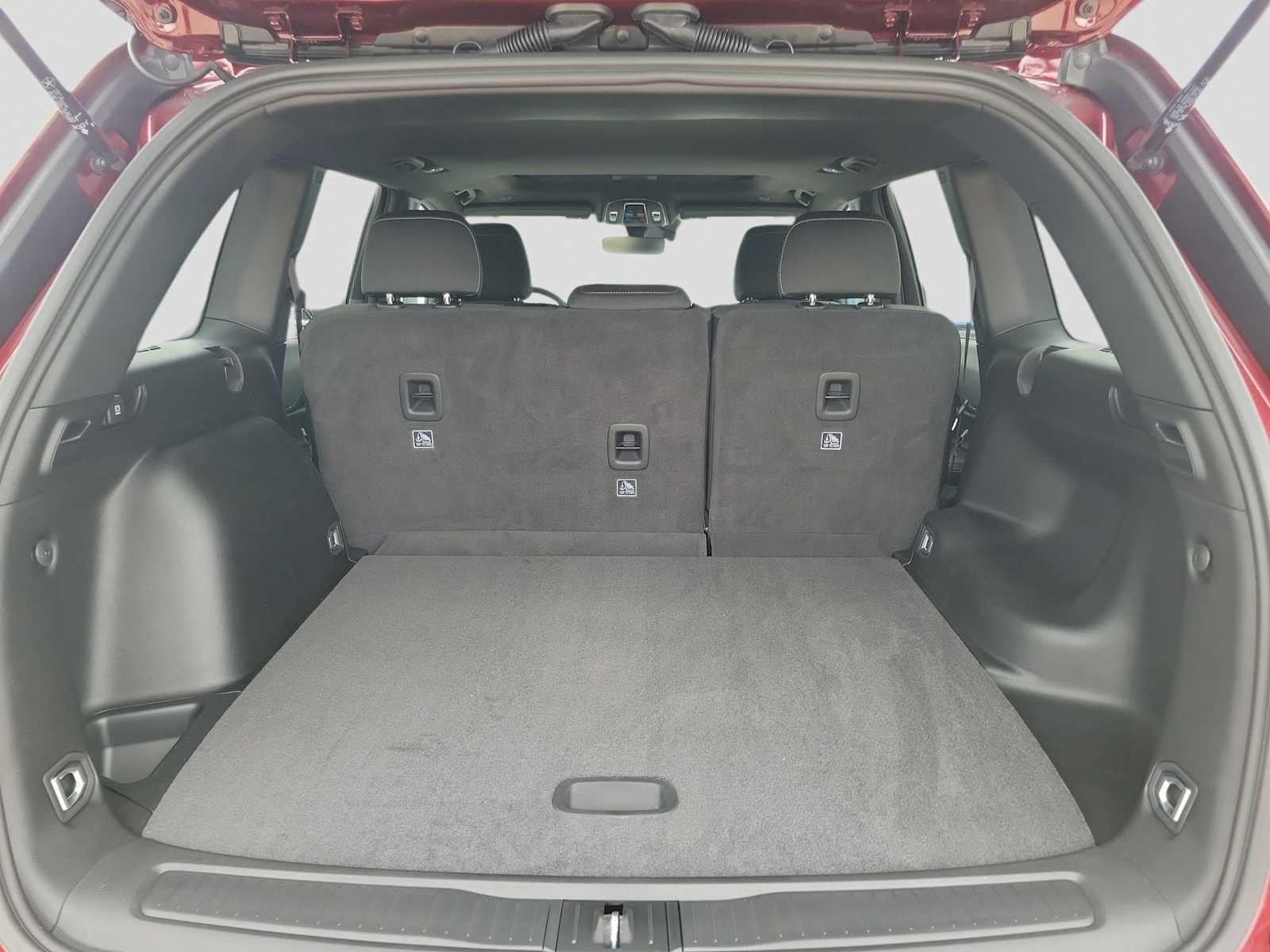 2025 Jeep Grand Cherokee GRAND CHEROKEE LAREDO X 4X2