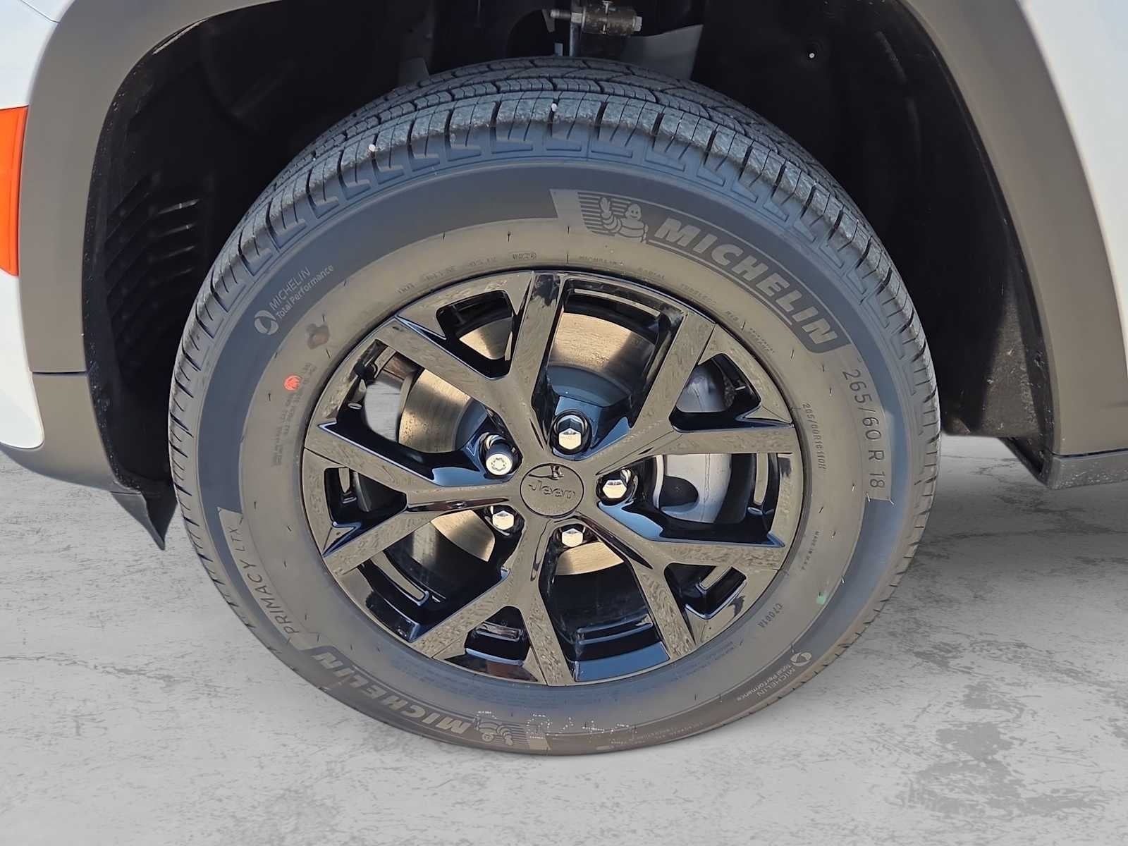 2026 Jeep Grand Cherokee GRAND CHEROKEE LAREDO ALTITUDE 4X2