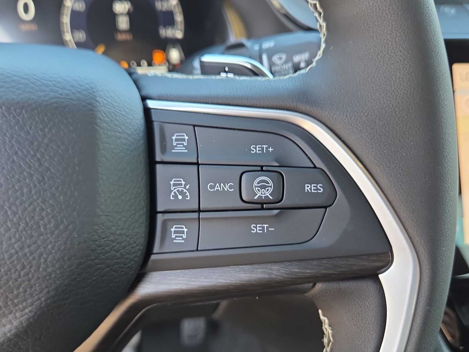 2026 Jeep Grand Cherokee GRAND CHEROKEE LAREDO ALTITUDE 4X2