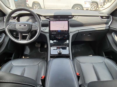 2023 Jeep Grand Cherokee Limited 4x2