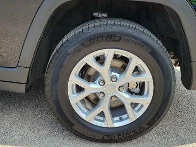 2023 Jeep Grand Cherokee Limited 4x2