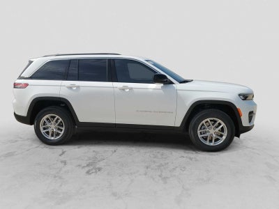 2026 Jeep Grand Cherokee GRAND CHEROKEE LAREDO X 4X4