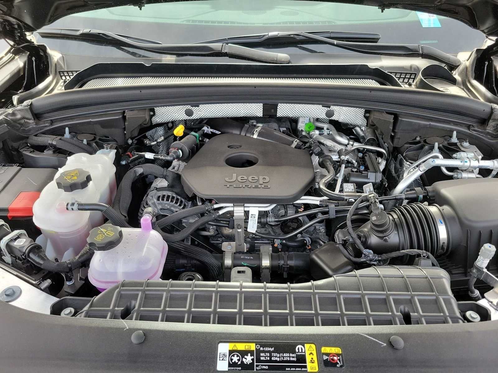 2026 Jeep Grand Cherokee GRAND CHEROKEE LAREDO ALTITUDE 4X4