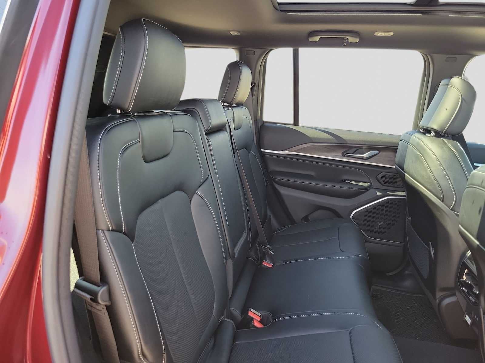 2026 Jeep Grand Cherokee GRAND CHEROKEE LIMITED RESERVE 4X4