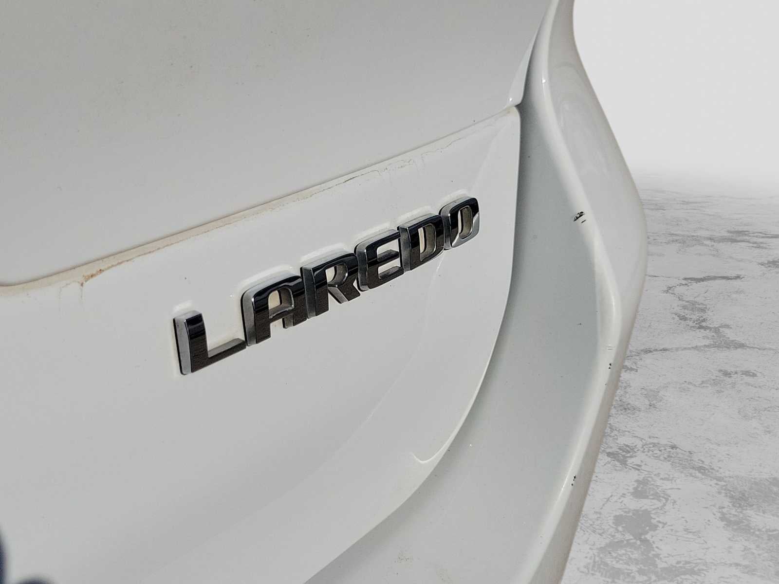 2023 Jeep Grand Cherokee L Laredo 4x2