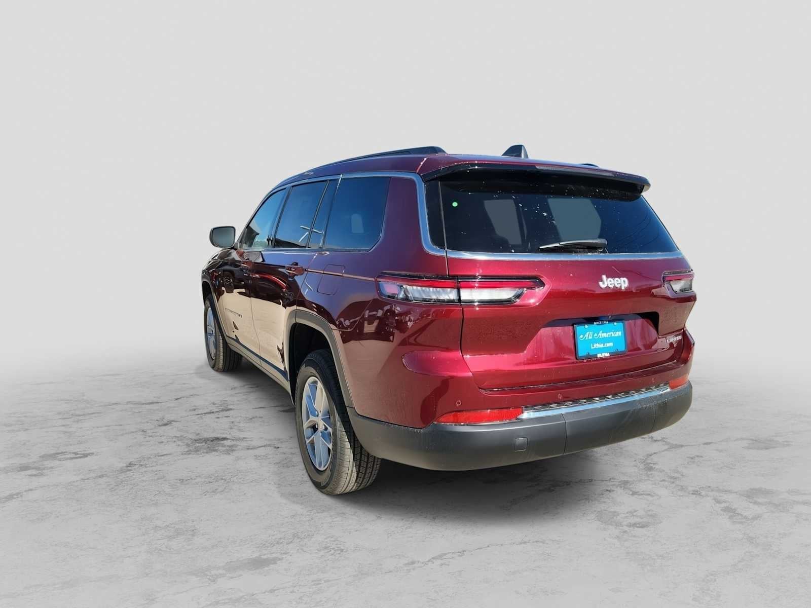 2025 Jeep Grand Cherokee L GRAND CHEROKEE L LAREDO X 4X2