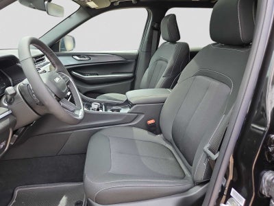 2026 Jeep Grand Cherokee L GRAND CHEROKEE L LAREDO X 4X2