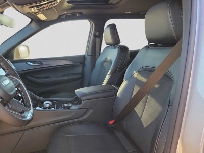 2025 Jeep Grand Cherokee L GRAND CHEROKEE L ALTITUDE X 4X2