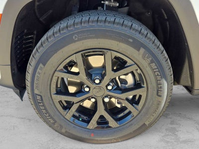 2026 Jeep Grand Cherokee L GRAND CHEROKEE L LAREDO ALTITUDE 4X2