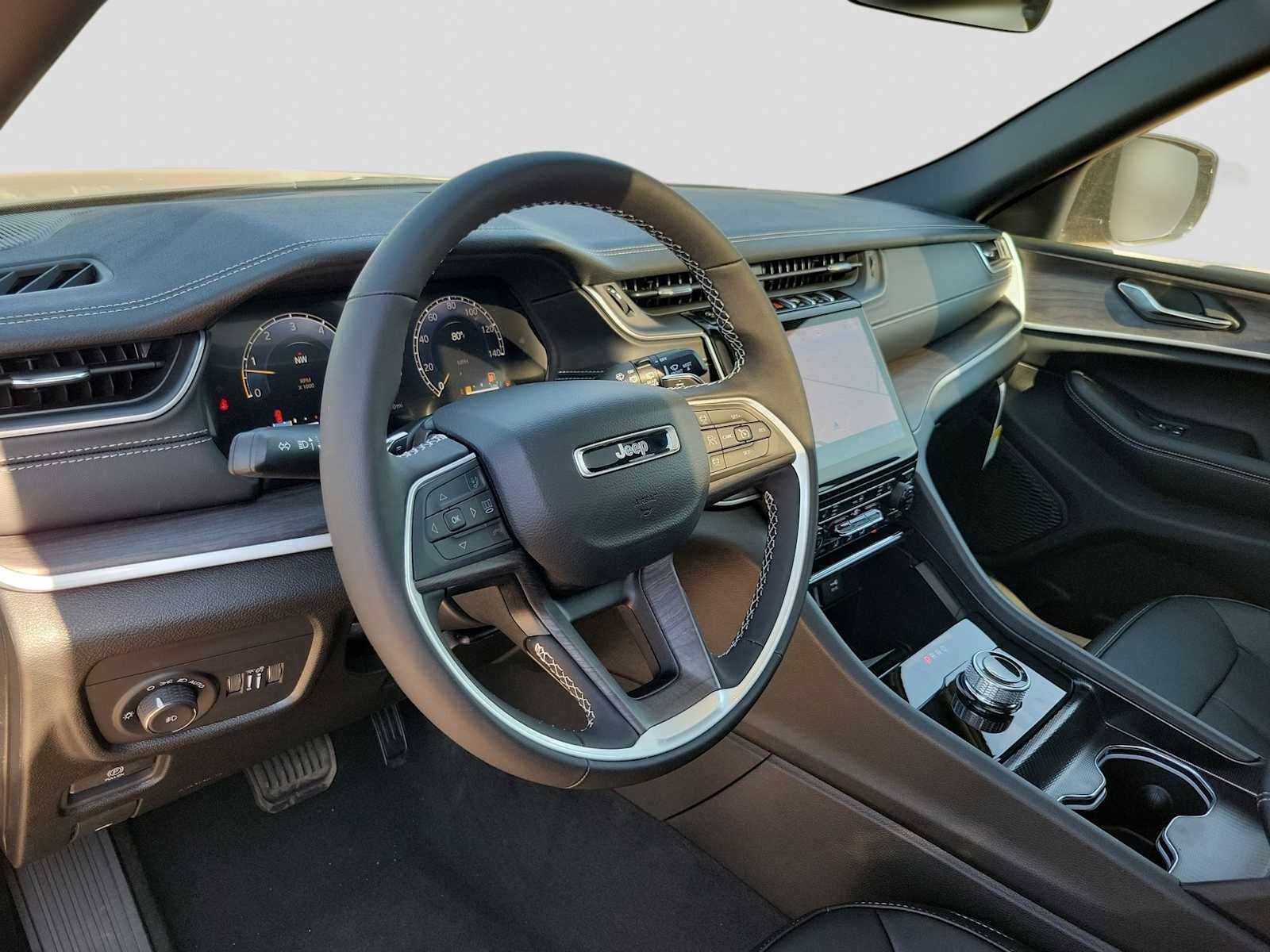 2025 Jeep Grand Cherokee L GRAND CHEROKEE L LIMITED 4X2