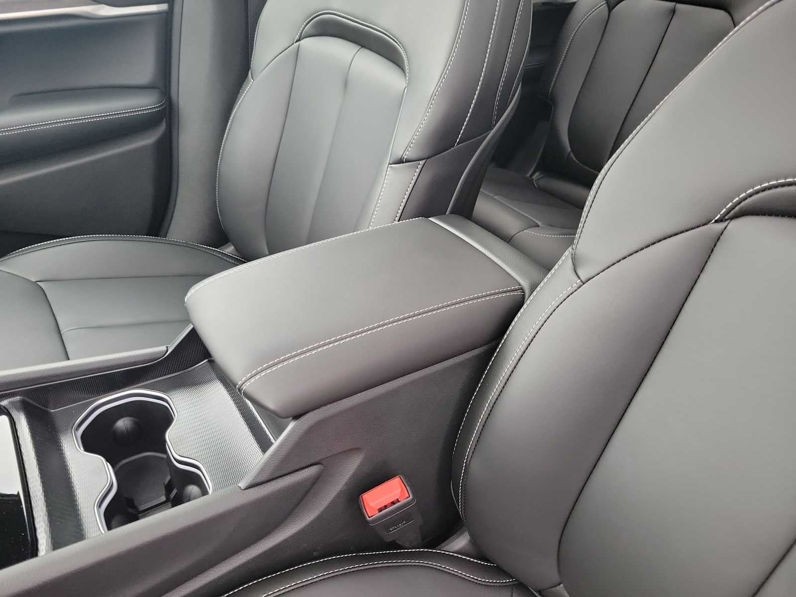 2025 Jeep Grand Cherokee L GRAND CHEROKEE L LIMITED 4X2