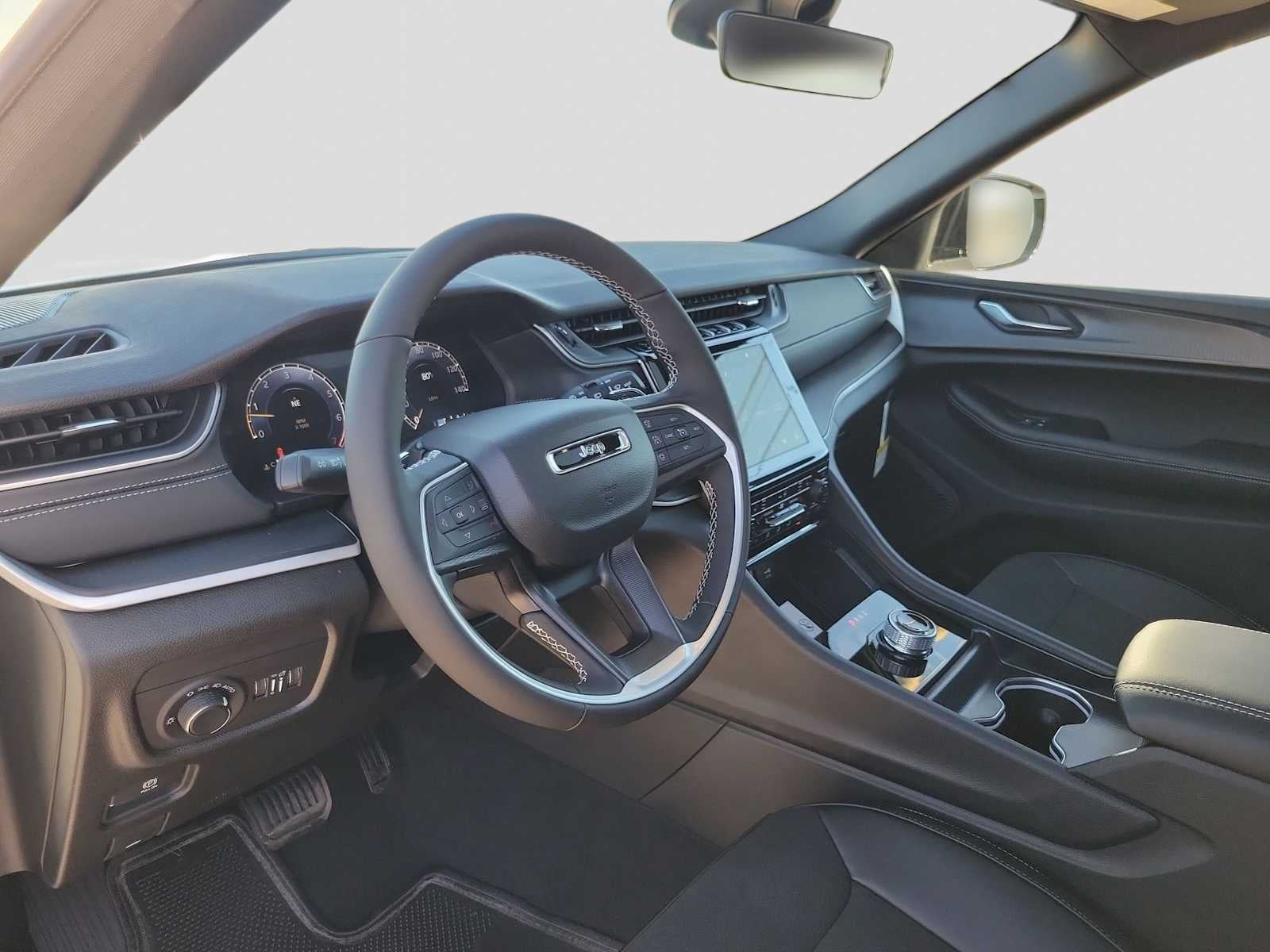 2025 Jeep Grand Cherokee L GRAND CHEROKEE L ALTITUDE X 4X4