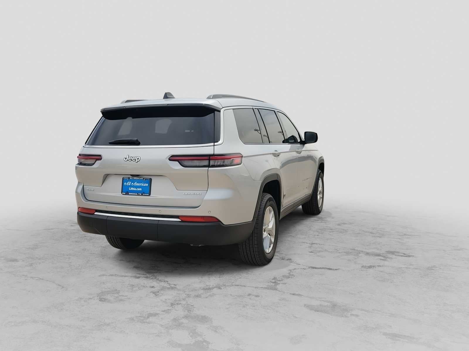2026 Jeep Grand Cherokee L GRAND CHEROKEE L LAREDO X 4X4