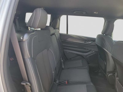 2025 Jeep Grand Cherokee GRAND CHEROKEE L LAREDO 4X4