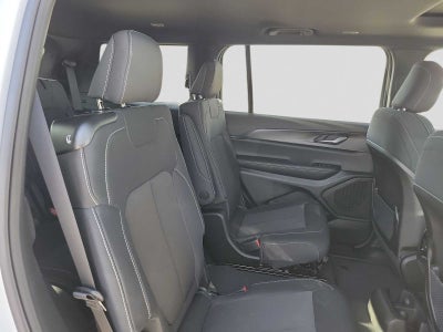 2025 Jeep Grand Cherokee L GRAND CHEROKEE L LAREDO X 4X4