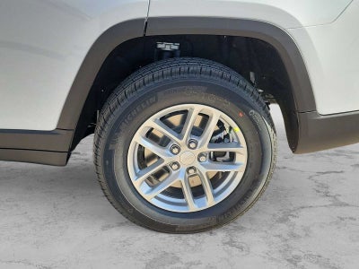 2025 Jeep Grand Cherokee L GRAND CHEROKEE L LAREDO X 4X4