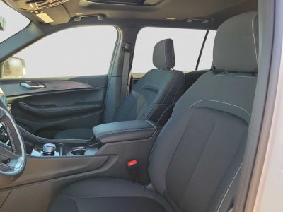 2026 Jeep Grand Cherokee GRAND CHEROKEE L LAREDO X 4X4