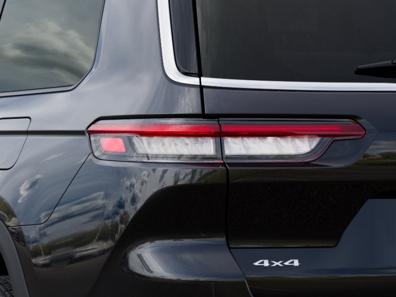 2026 Jeep Grand Cherokee L GRAND CHEROKEE L LAREDO X 4X4