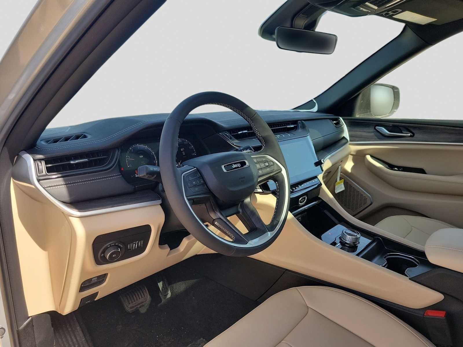 2026 Jeep Grand Cherokee GRAND CHEROKEE L LIMITED 4X4