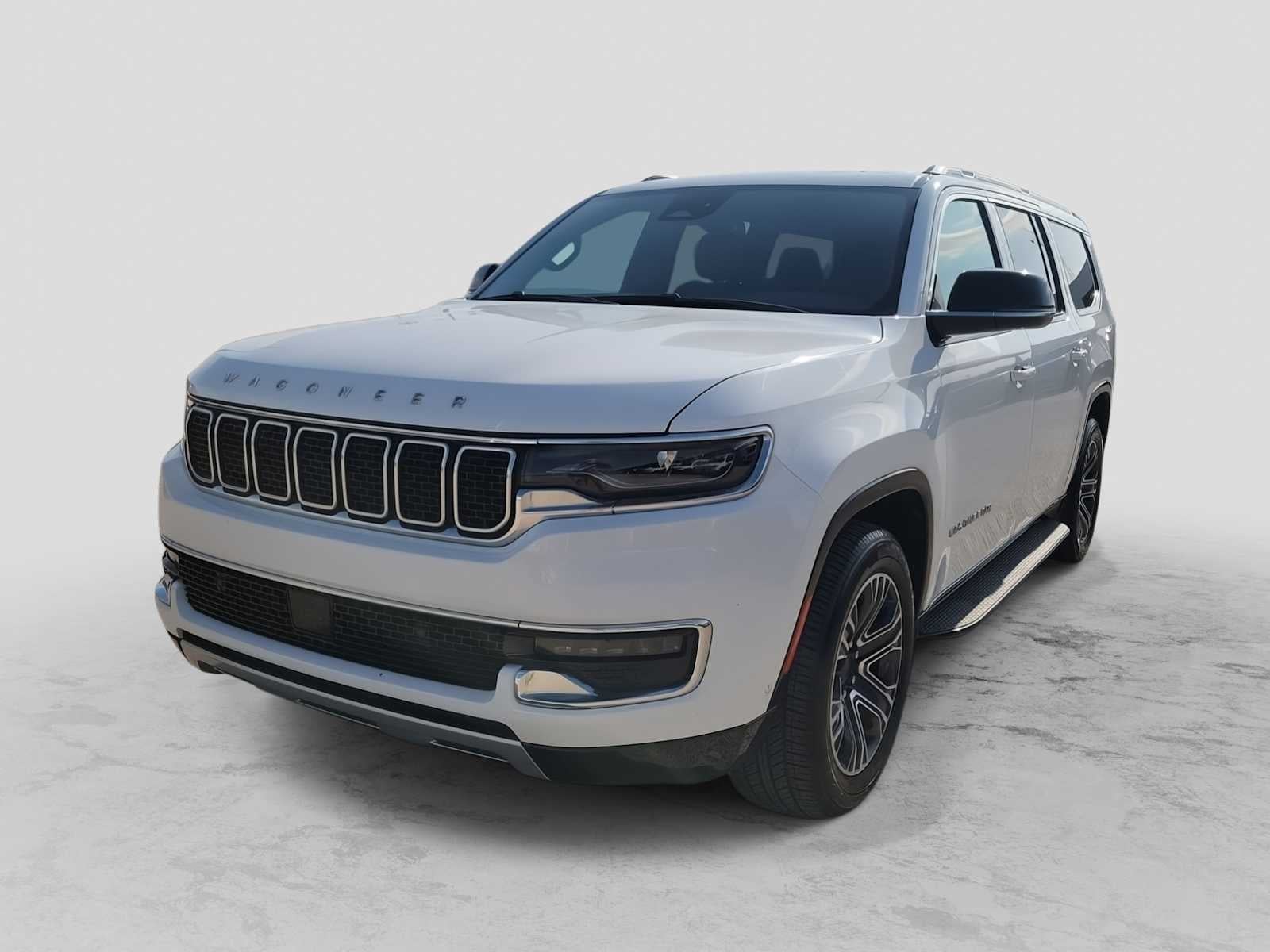 2024 Jeep Wagoneer L's photo