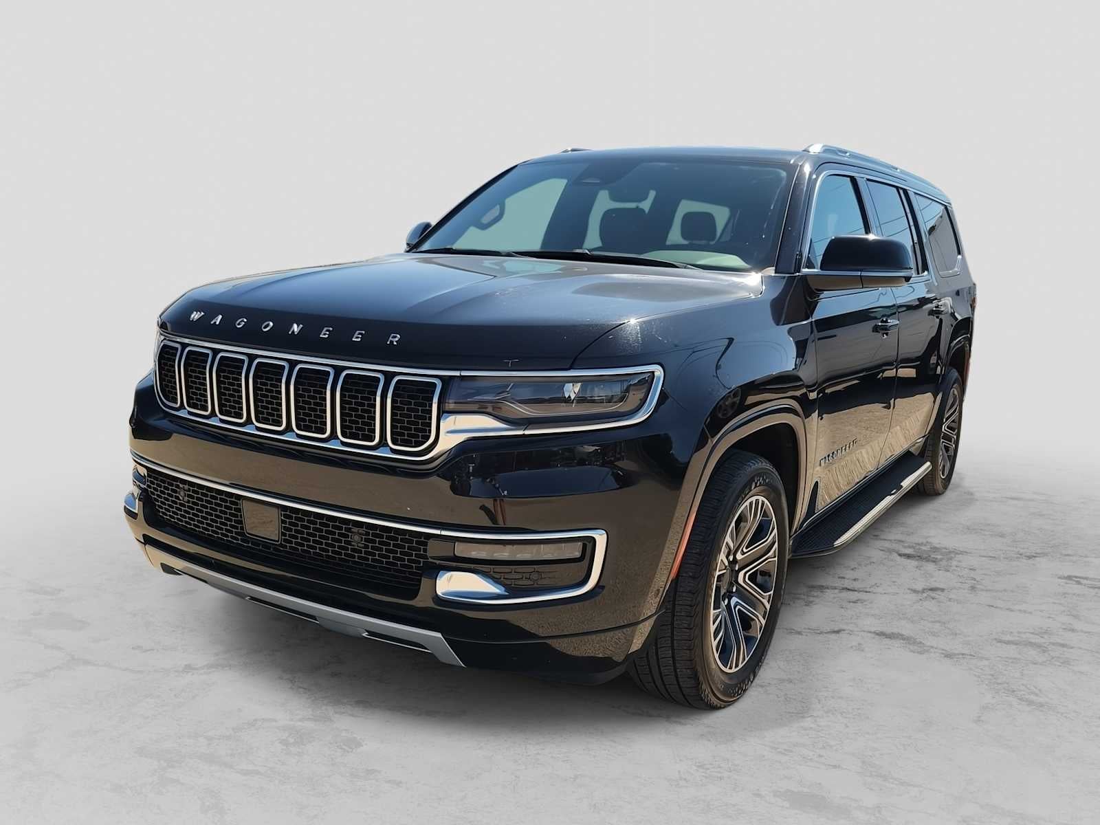 2024 Jeep Wagoneer L's photo