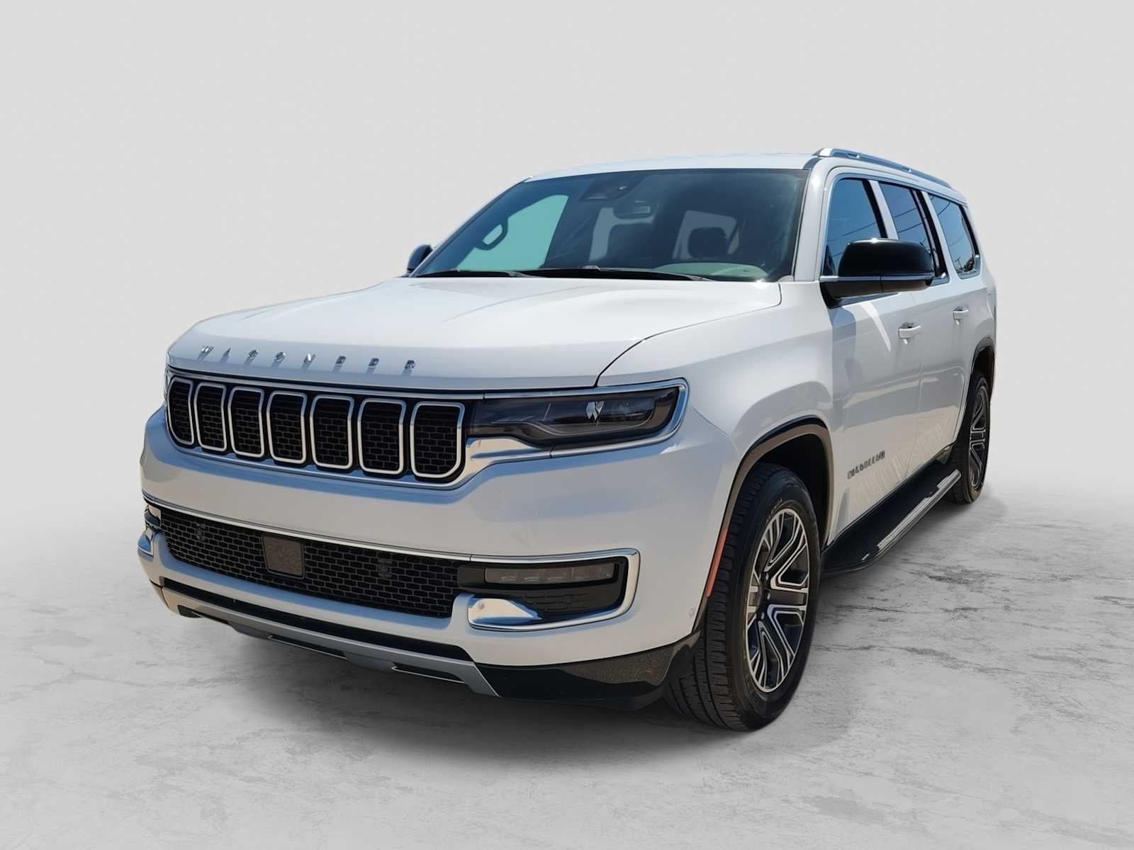 2024 Jeep Wagoneer L's photo