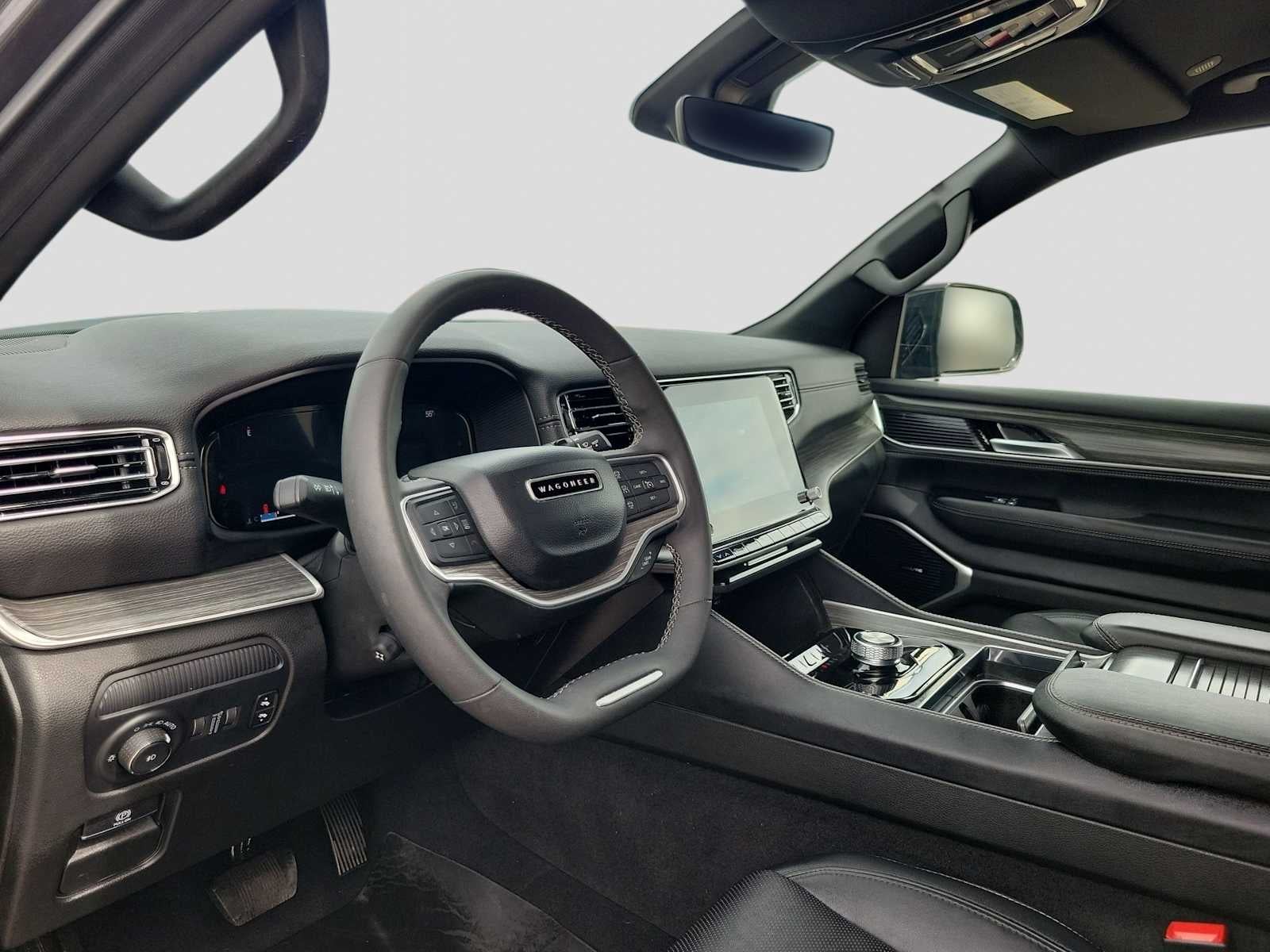 2024 Jeep Wagoneer L Series II 4x2
