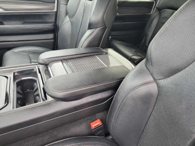 2024 Jeep Wagoneer L Series II 4x2