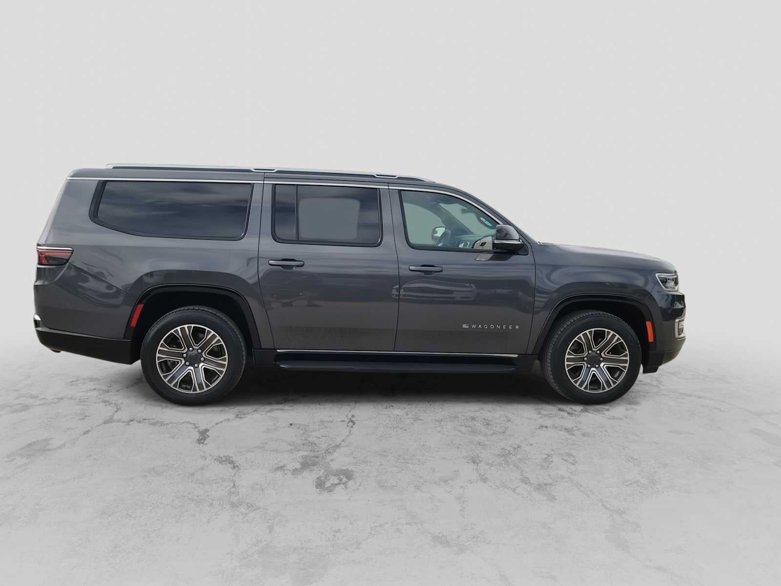 2024 Jeep Wagoneer L Series II 4x2