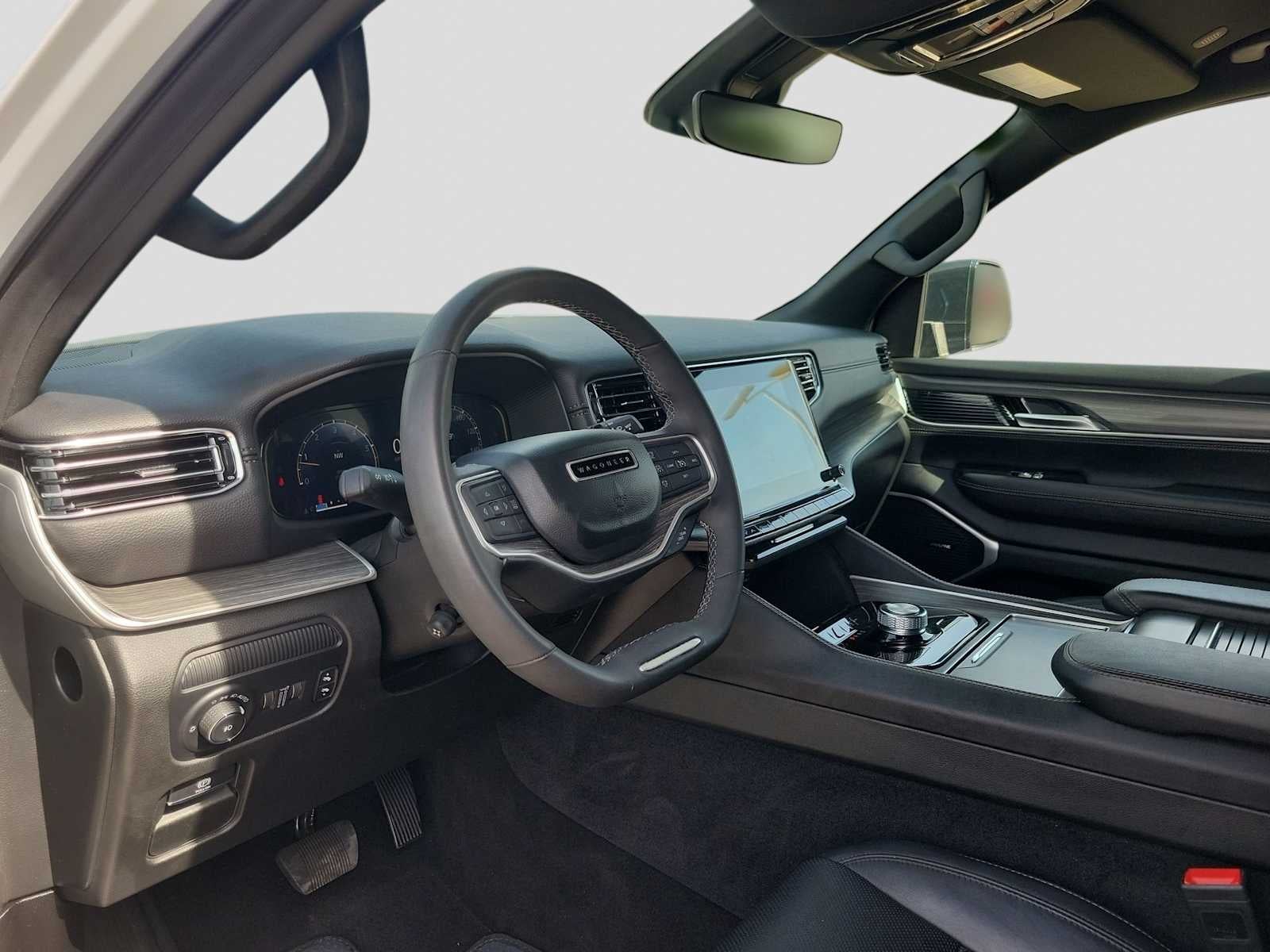2024 Jeep Wagoneer L Series II 4x2
