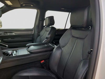 2024 Jeep Wagoneer L Series II 4x2