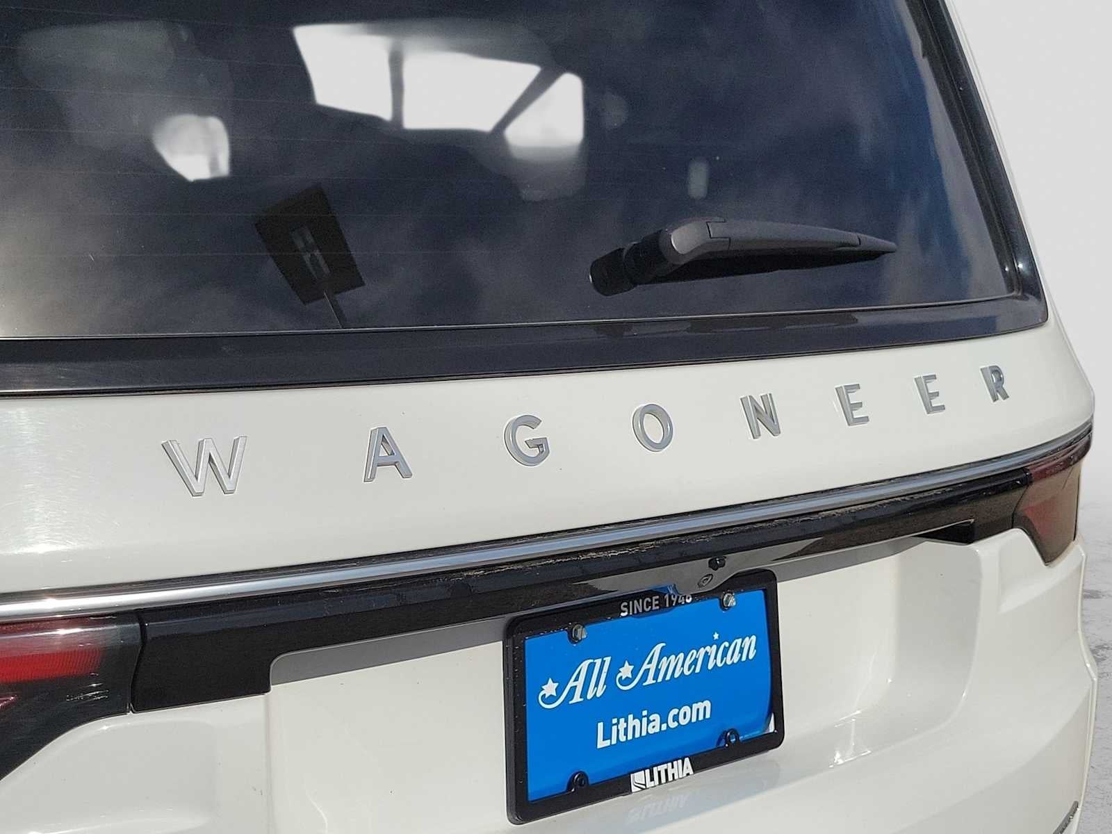 2024 Jeep Wagoneer L Series II 4x2