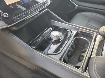 2024 Jeep Wagoneer L Series II 4x2