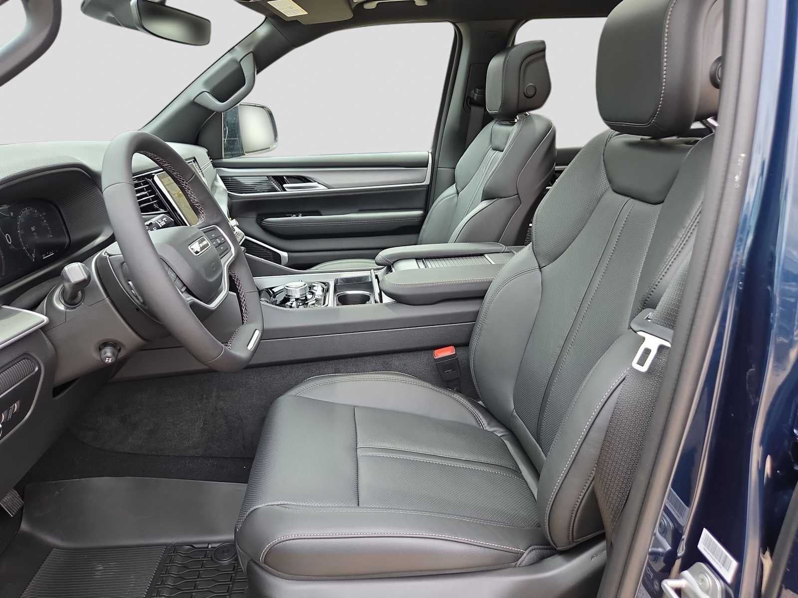 2026 Jeep Grand Wagoneer GRAND WAGONEER UPLAND 4X4