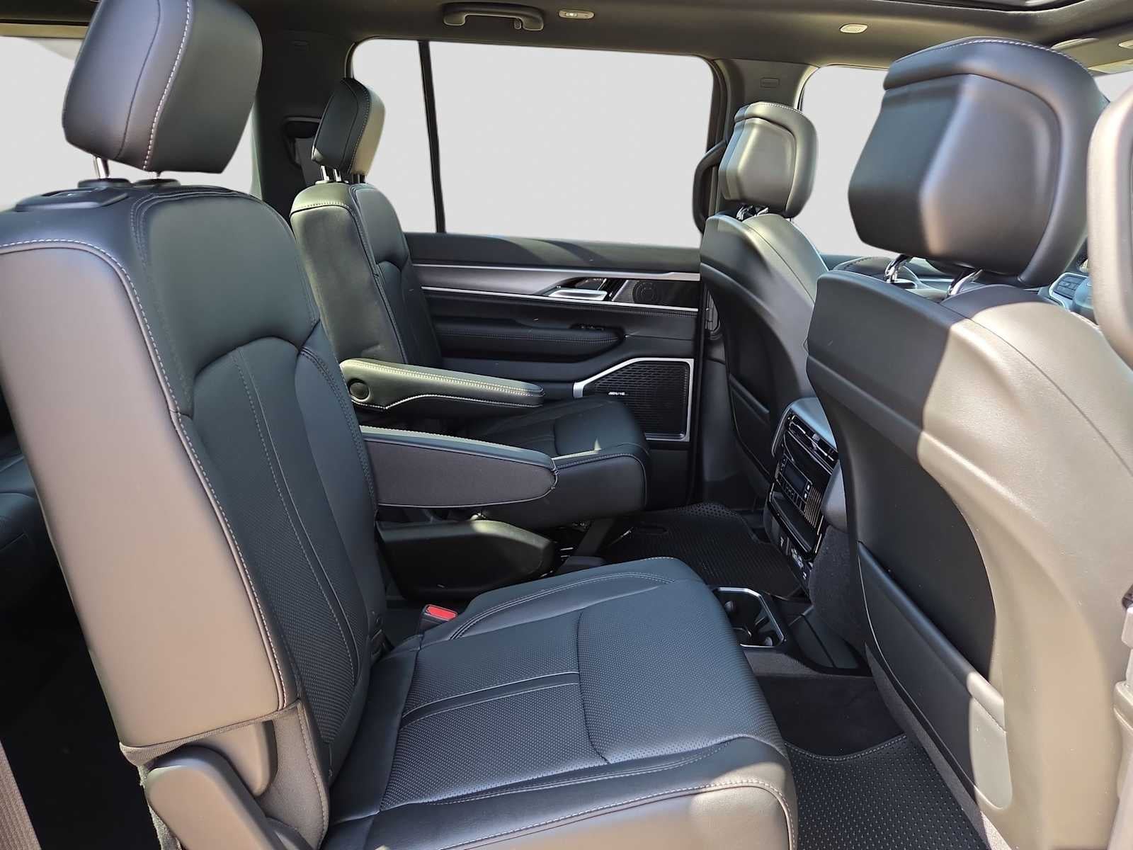 2026 Jeep Grand Wagoneer GRAND WAGONEER 4X4