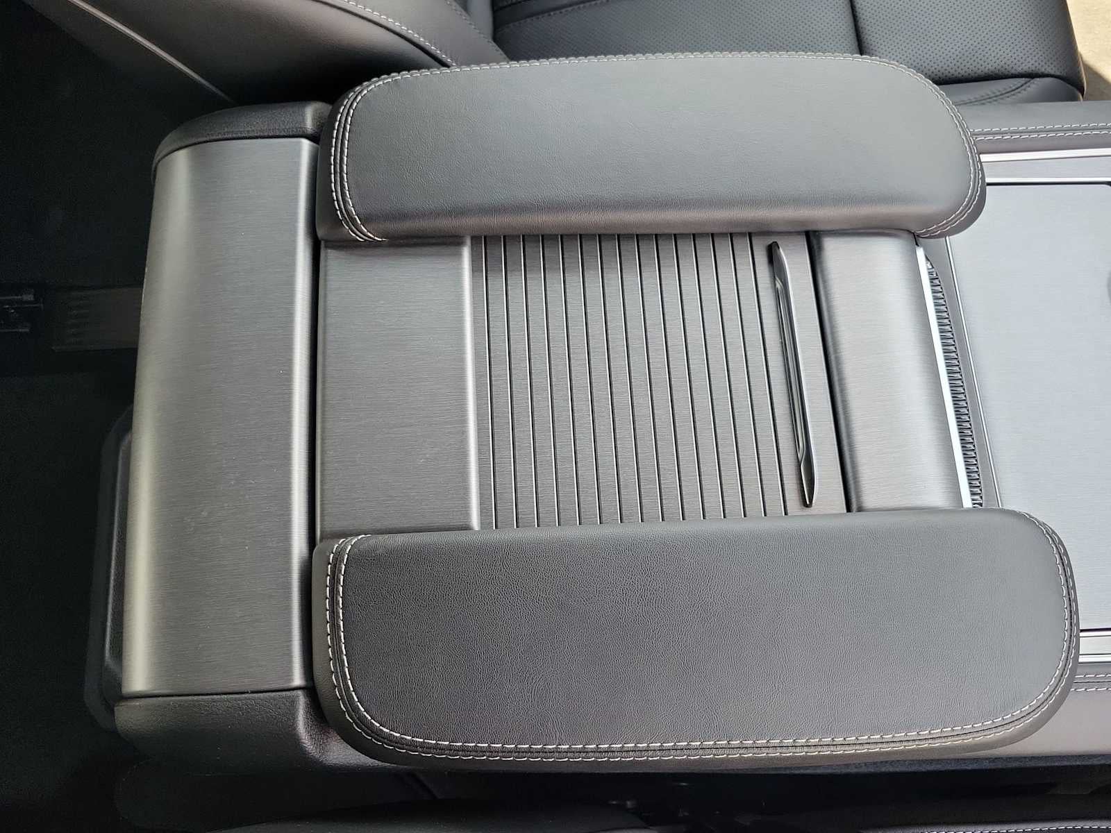 2026 Jeep Grand Wagoneer GRAND WAGONEER LIMITED ALTITUDE 4X4