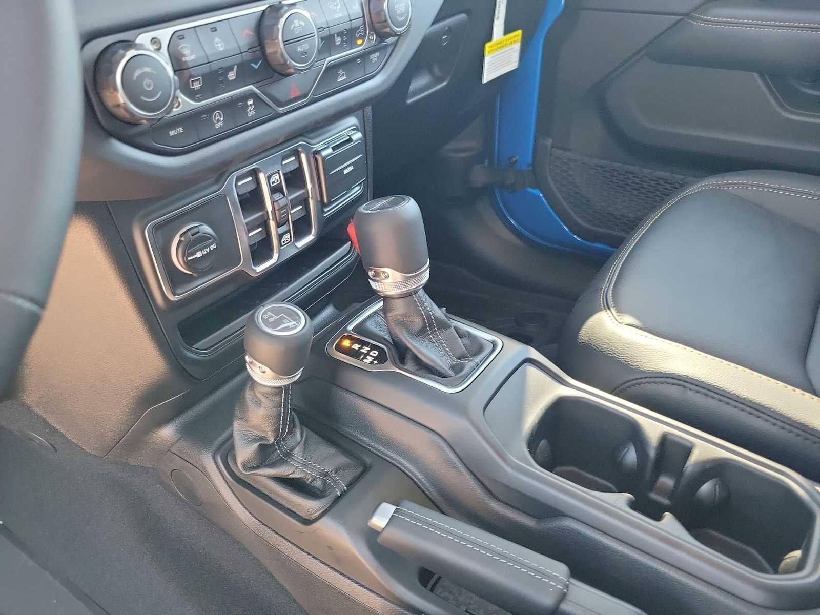 2026 Jeep Gladiator GLADIATOR TEXAS TRAIL 4X4