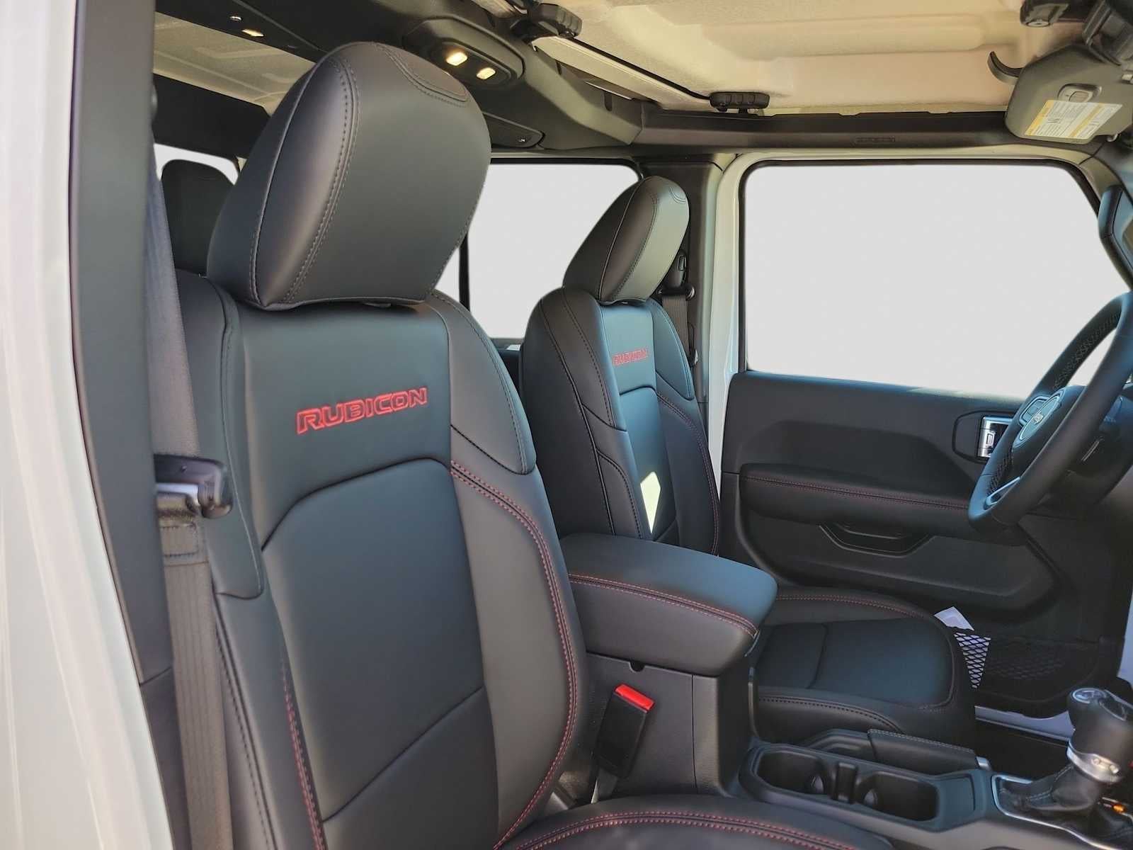 2026 Jeep Gladiator GLADIATOR RUBICON 4X4