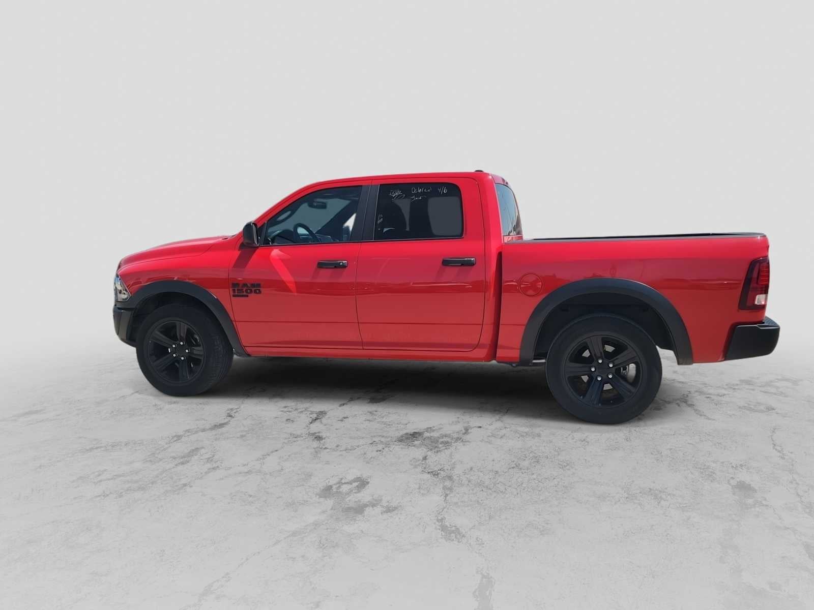 2024 RAM 1500 Classic Warlock Crew Cab 4x2 5'7' Box