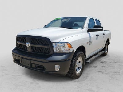 2024 RAM 1500 Classic Tradesman Crew Cab 4x4 5'7' Box