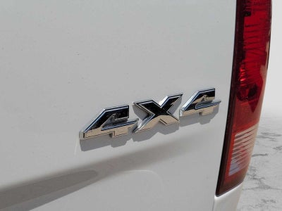 2024 RAM 1500 Classic Tradesman Crew Cab 4x4 5'7' Box