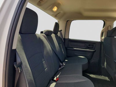 2024 RAM 1500 Classic Tradesman Crew Cab 4x4 5'7' Box